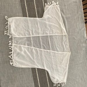 Size: small color: white